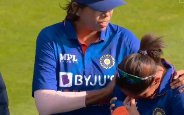 Harmanpreet Kaur in tears