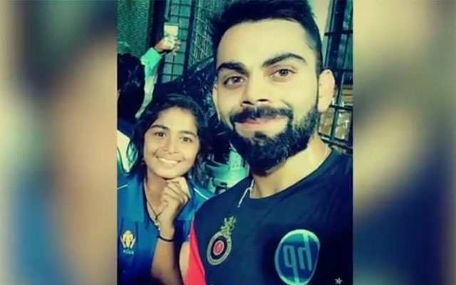 Shreyanka Patil and Virat Kohli 