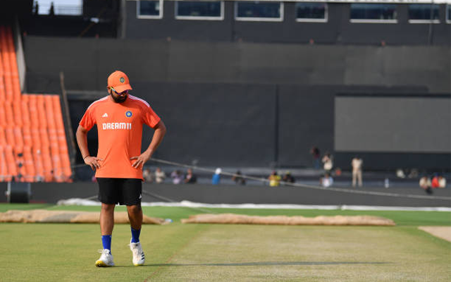 Rohit Sharma Inspect Pitch
